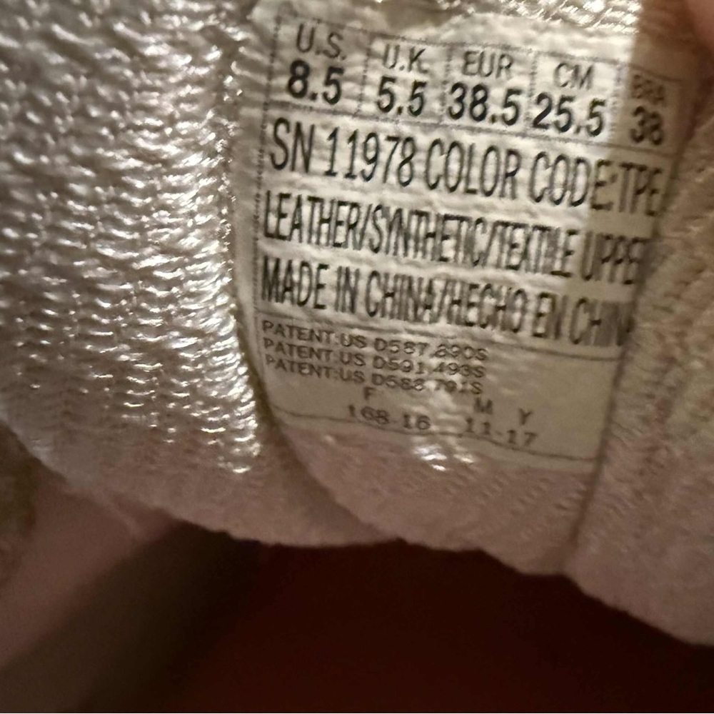 Skechers Women's Beige Sneakers - Picture 11 of 12